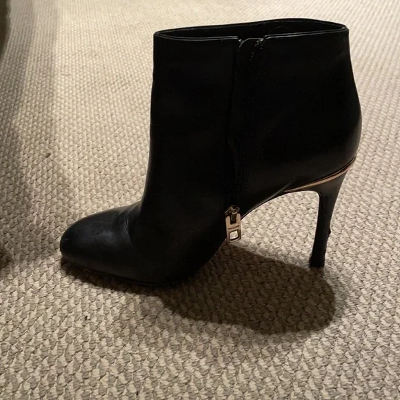 Coach Black Booties Size 7 - Picture 2 of 9